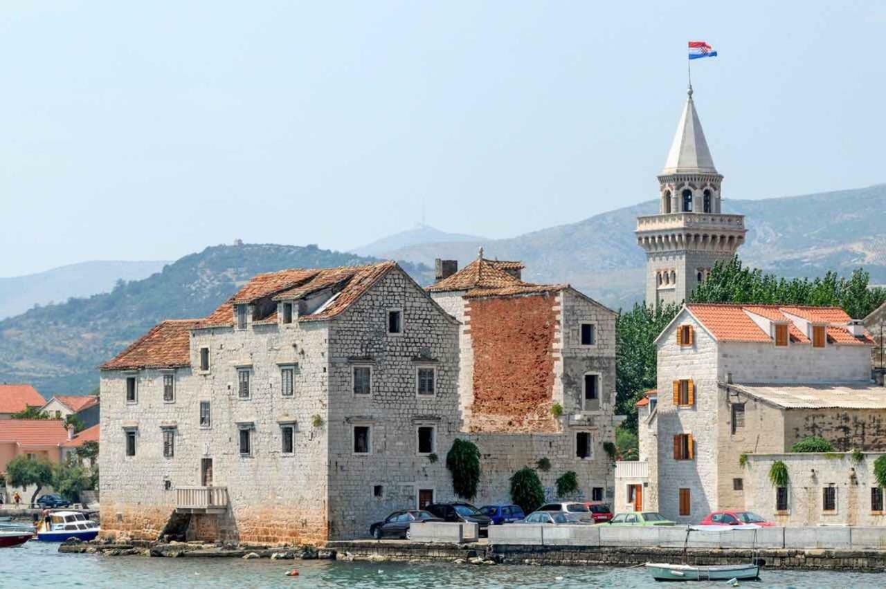 Suncica Apartments Kaštela Exterior foto